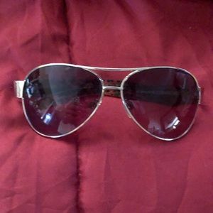 Steve Madden Aviator Sunglasses